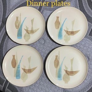 💜Red Wing Pottery, Pompeii Pattern Set of 2 Dinner Plates & 4 luncheon plates.